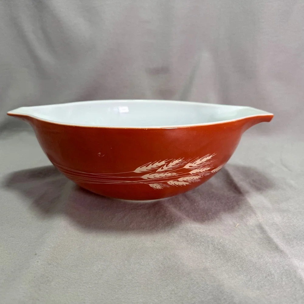 PYREX Autumn Harvest Wheat Cinderella Mixing Bowl 444 Rust Orange Vintage 4 QT